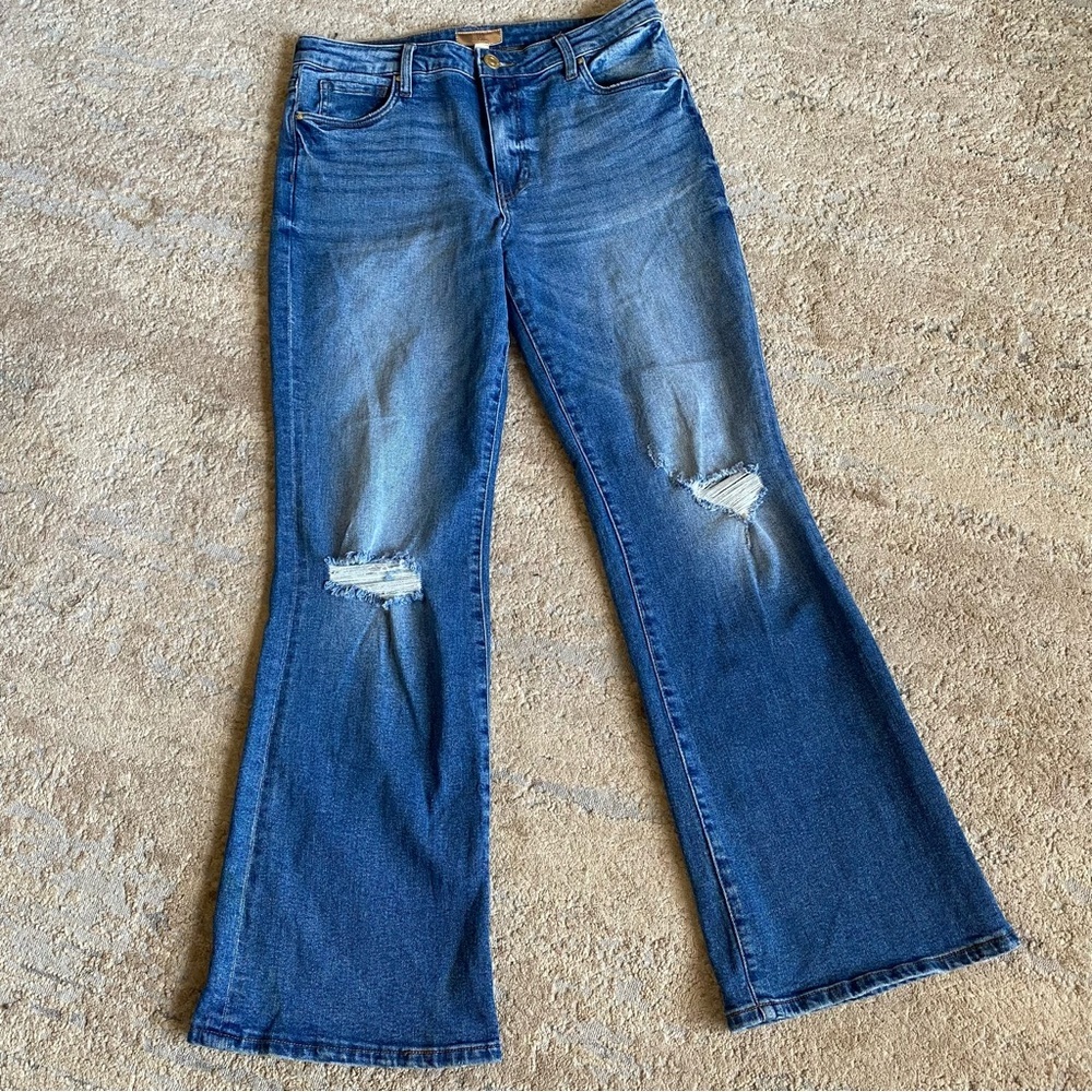 Kut from the Kloth Nadia High Rise Flare Jeans Distressed Medium Wash Flares: 10
